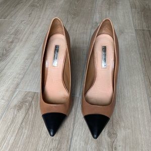 H by Halston leather pointed toe size 9